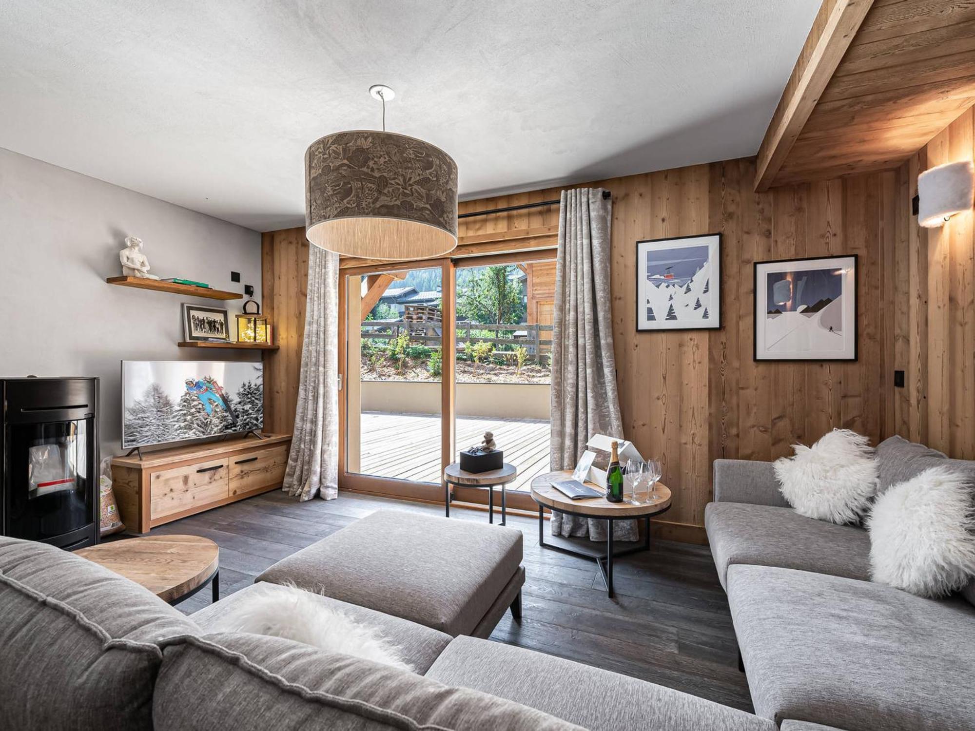Apartment Neuf A Le Praz - 8 Couchages, Proche Pistes, Terrasse Ensoleillee - Fr-1-568-3